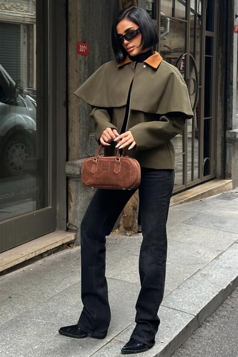 Blouson femme avec cape 65 % coton -Kaki