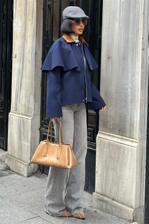 Blouson femme avec cape 65 % coton -bleu