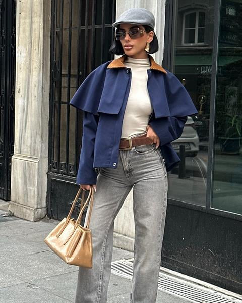 Blouson femme avec cape  65 % coton -bleu