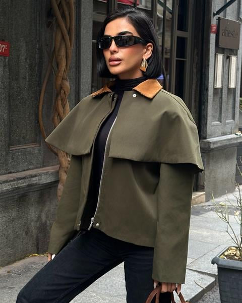 Blouson femme avec cape 65 % coton -Kaki