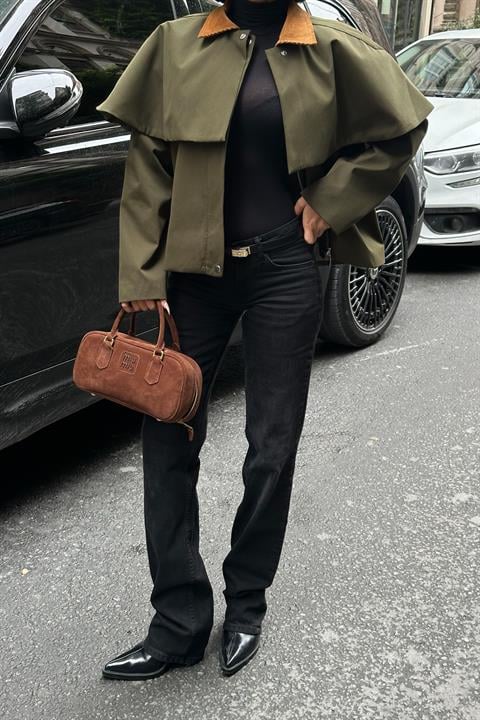 Blouson femme avec cape 65 % coton -Kaki