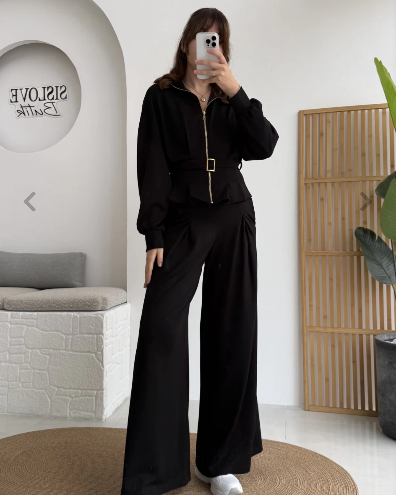 Ensemble  avec ceinture noir